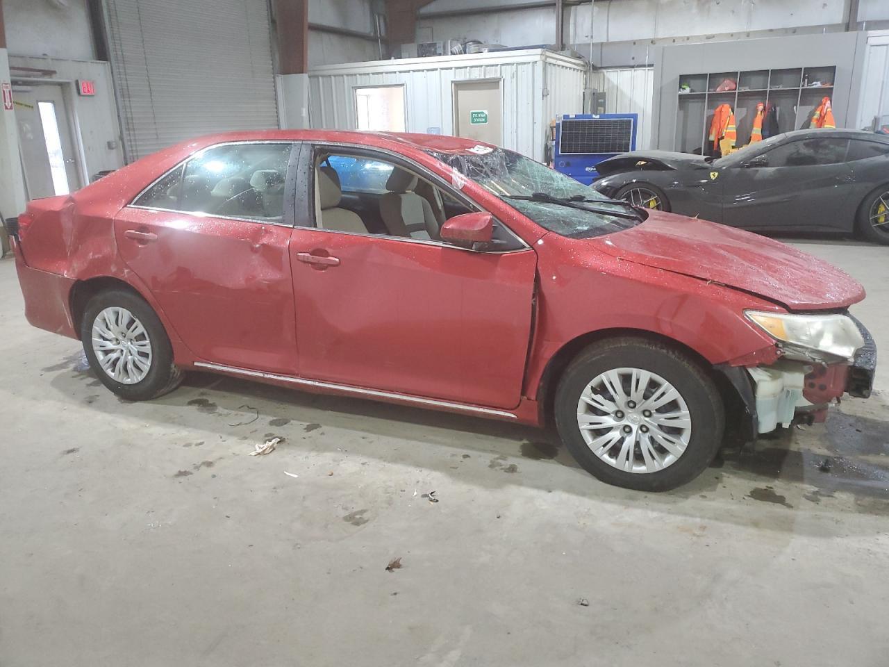 2014 TOYOTA CAMRY L - Image 4