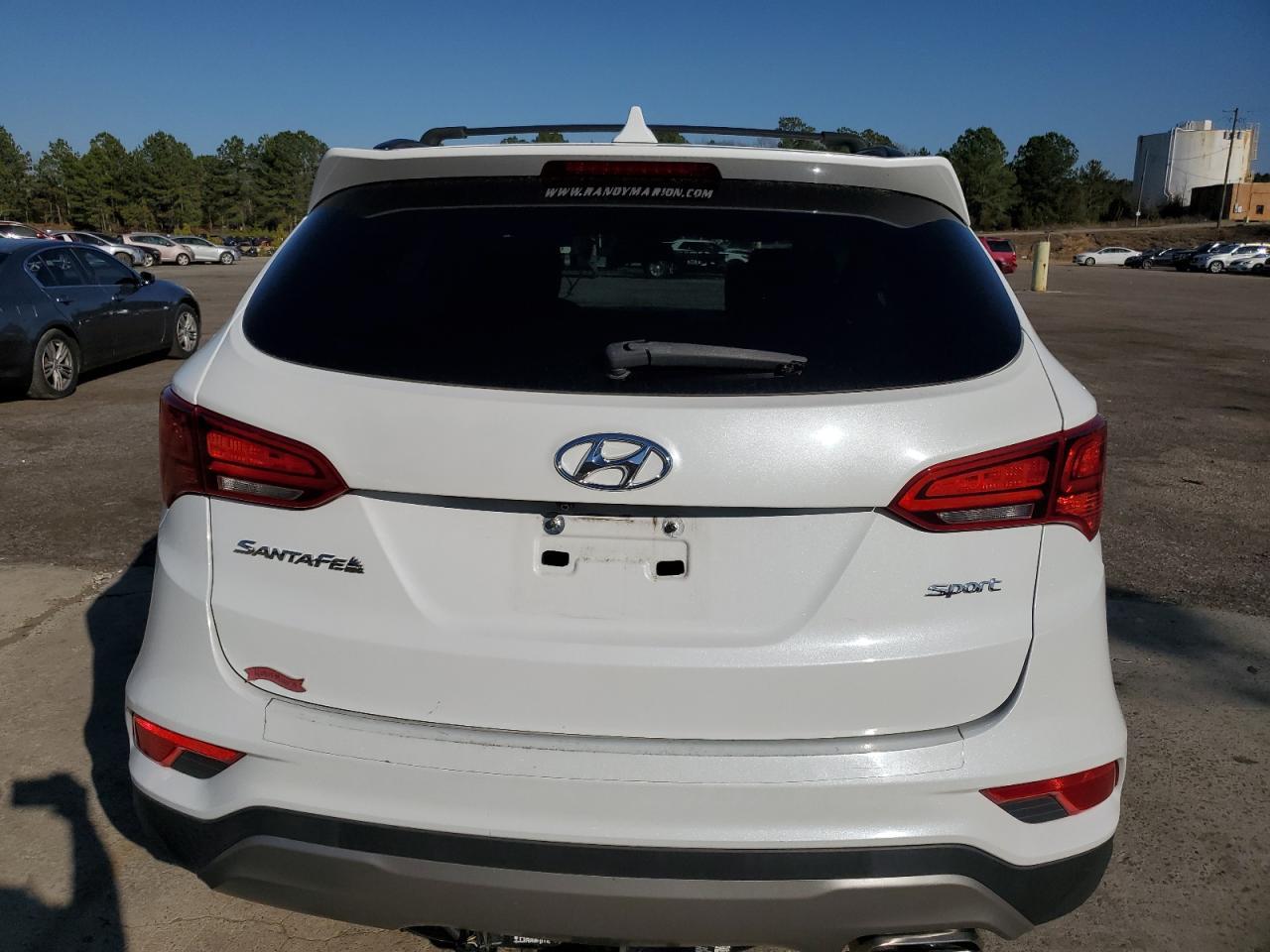 2017 HYUNDAI SANTA FE S - Image 6