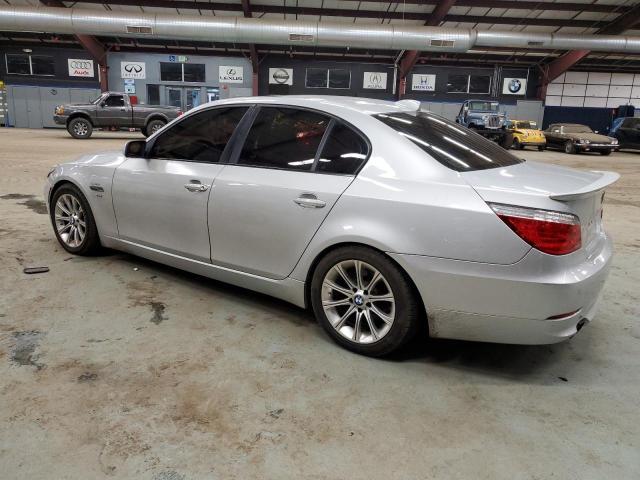 2010 BMW 535 Xi - Фото 2