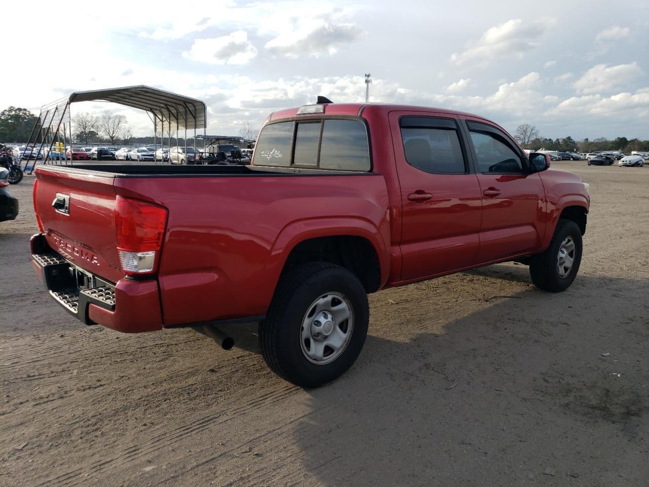 2016 TOYOTA TACOMA DOU - Фото 3