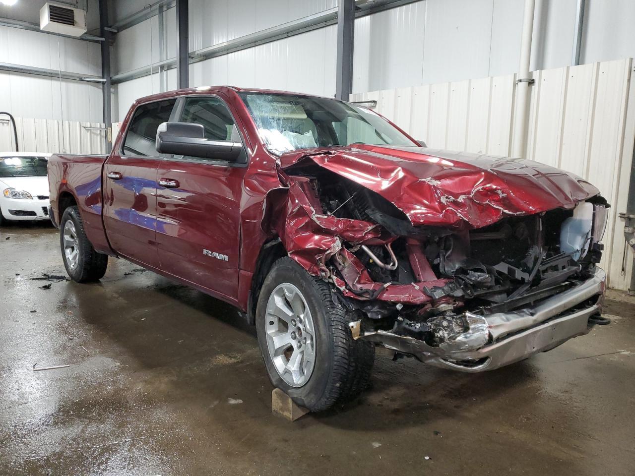 2019 RAM 1500 BIG H - Фото 4