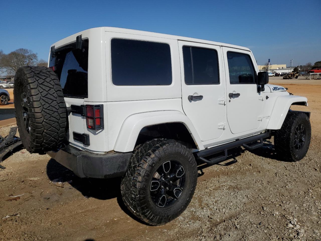 2017 JEEP WRANGLER U - Image 3