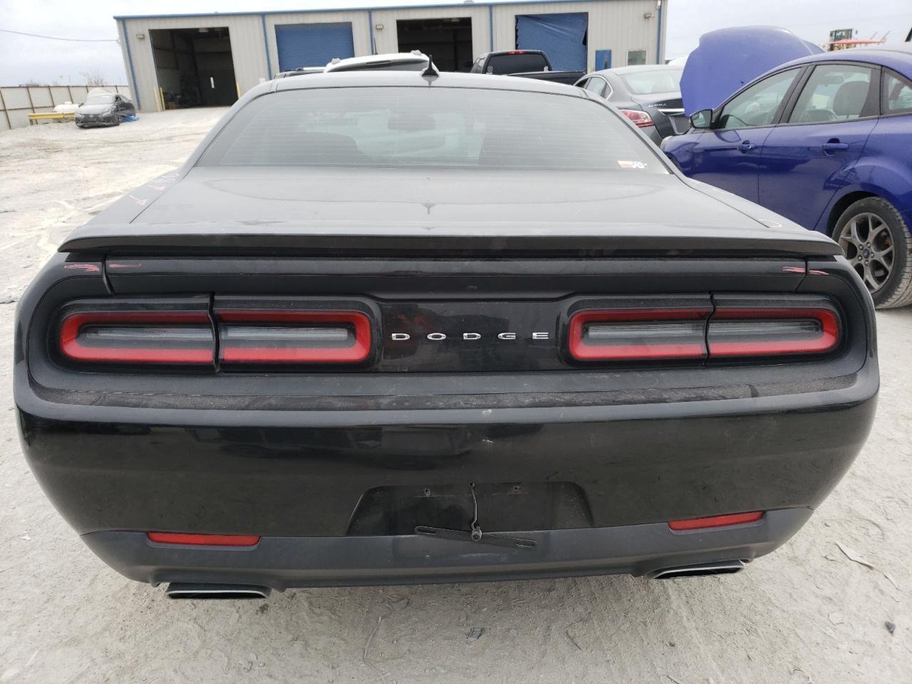 2017 DODGE CHALLENGER - Фото 6
