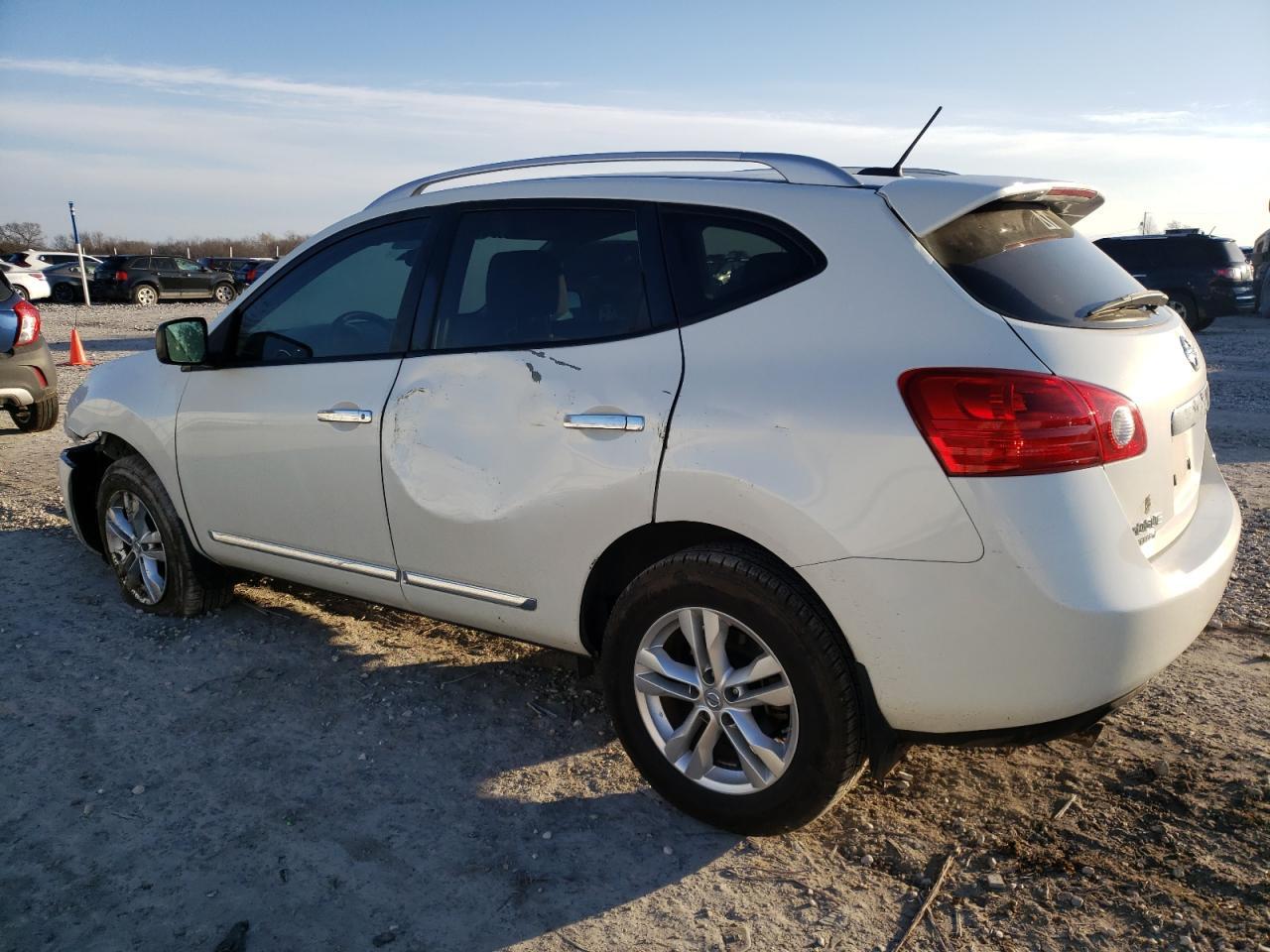 2015 NISSAN ROGUE SELE - Image 2