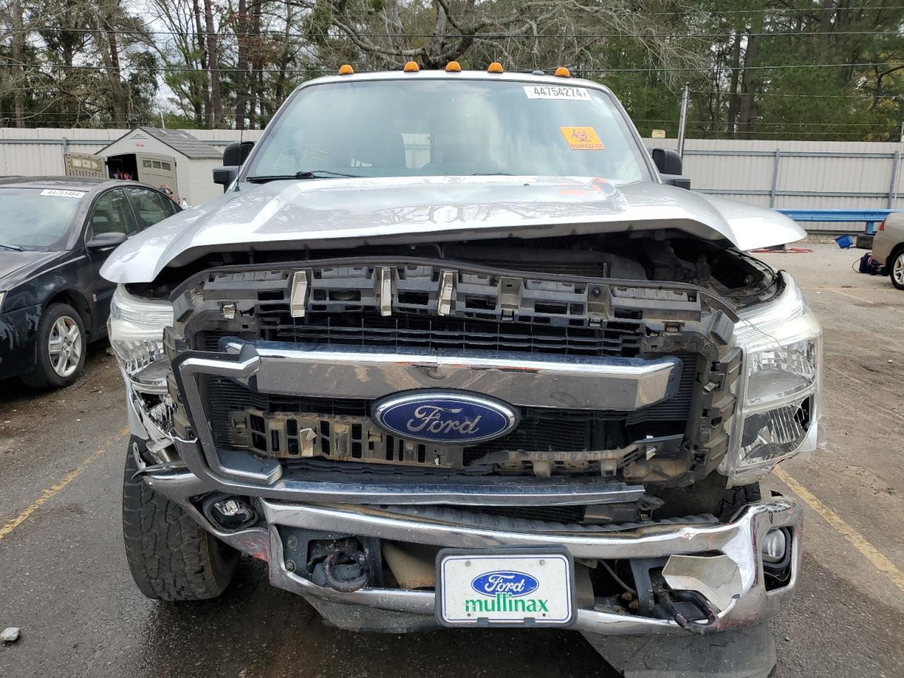 2016 FORD F250 SUPER - Фото 5