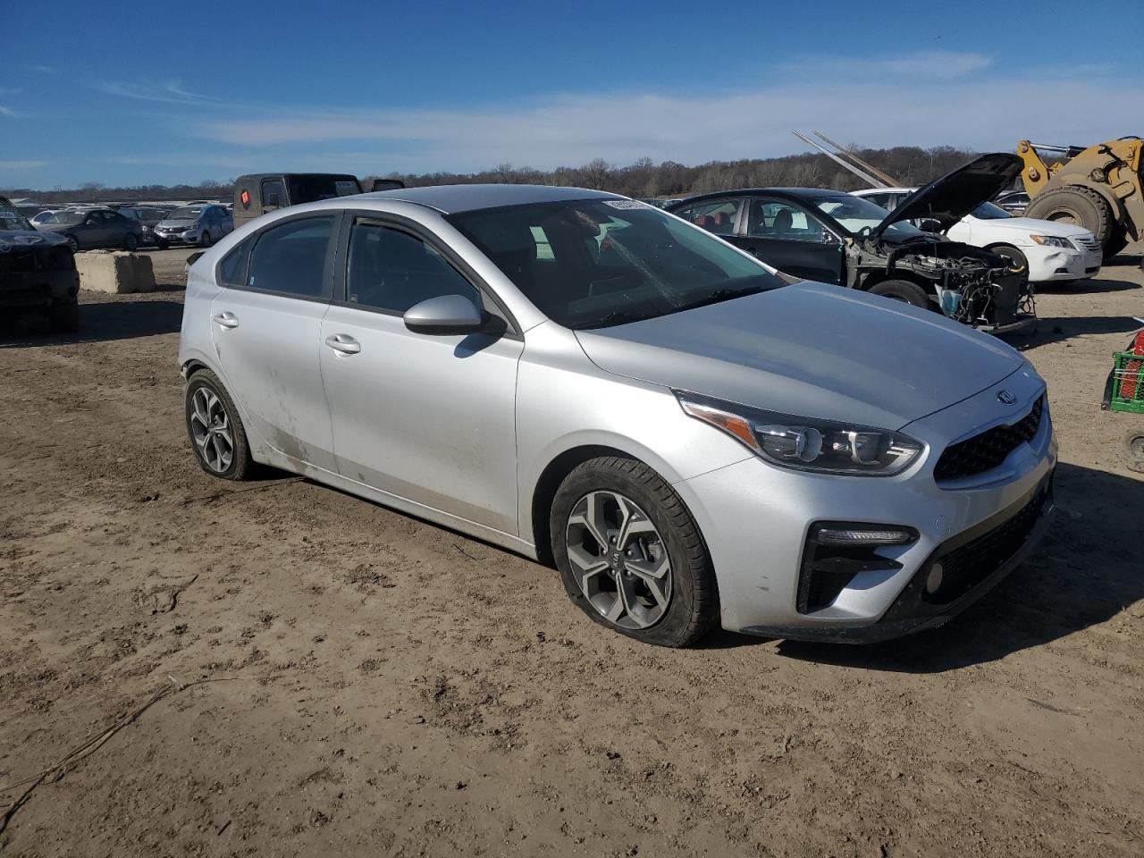 2021 KIA FORTE FE - Фото 4