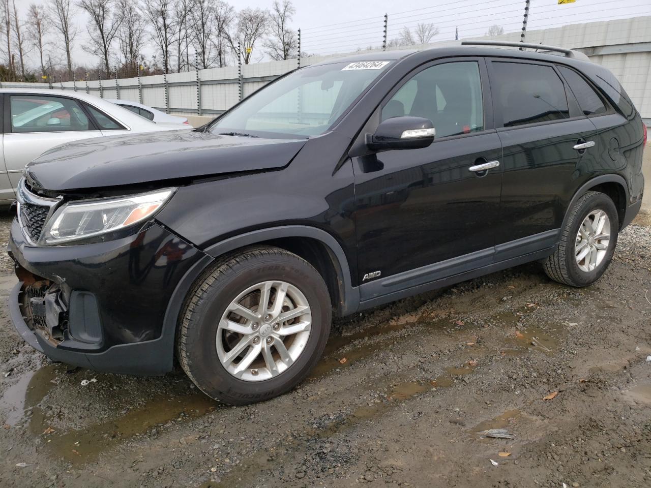 2015 KIA SORENTO LX