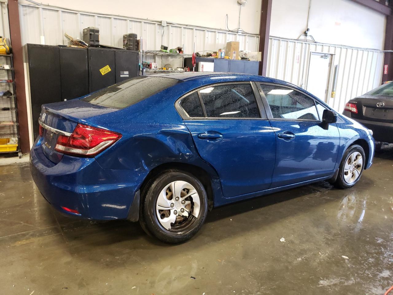 2015 HONDA CIVIC LX - Image 3