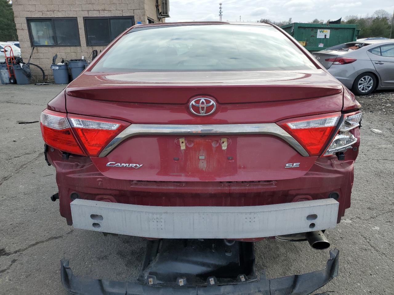 2016 TOYOTA CAMRY LE - Фото 6
