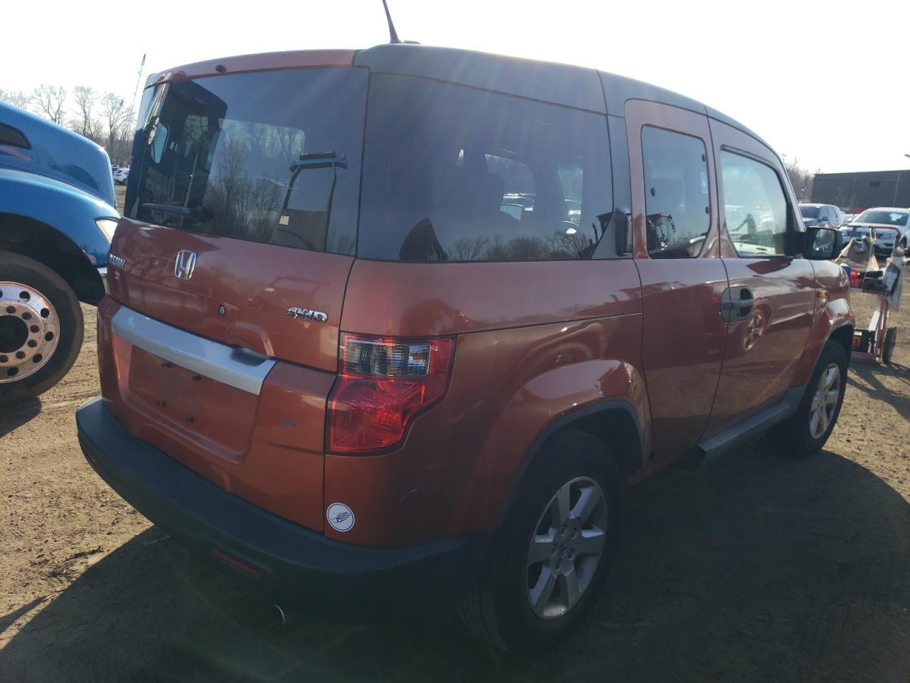 2010 HONDA ELEMENT EX - Фото 3