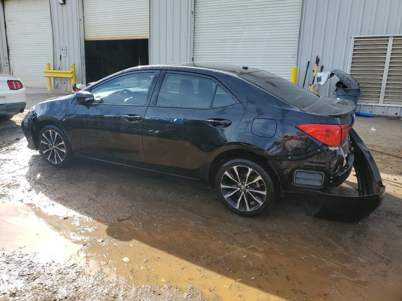 2018 TOYOTA COROLLA L - Фото 2