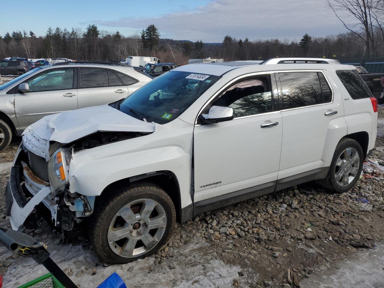 2015 GMC TERRAIN SL car image