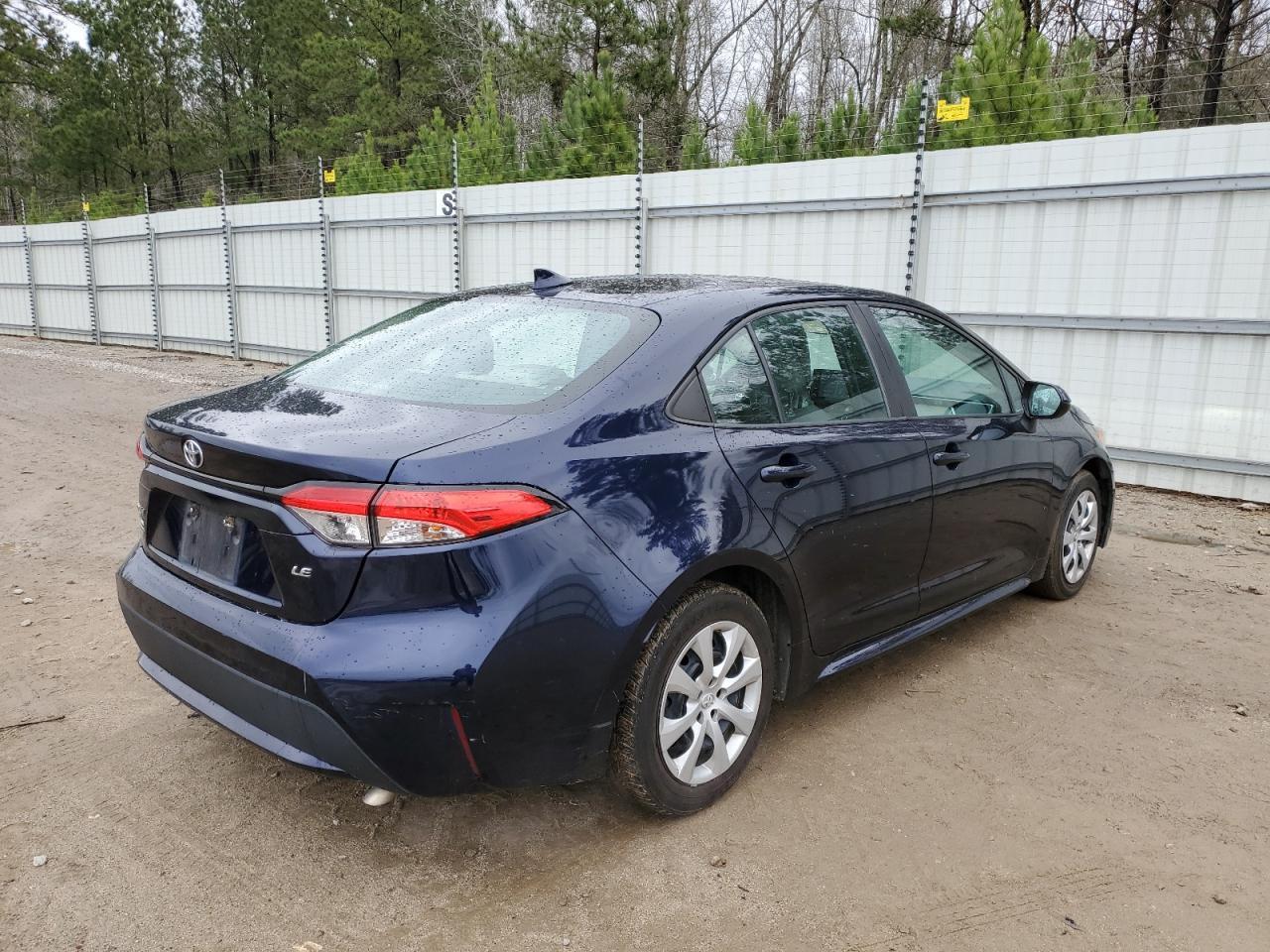 2020 TOYOTA COROLLA LE - Фото 3