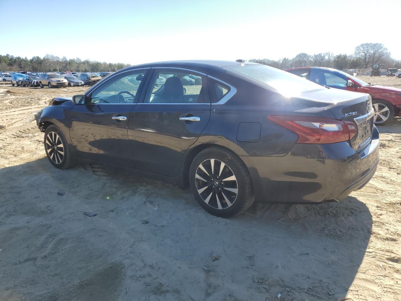 2018 NISSAN ALTIMA 2.5 - Фото 2