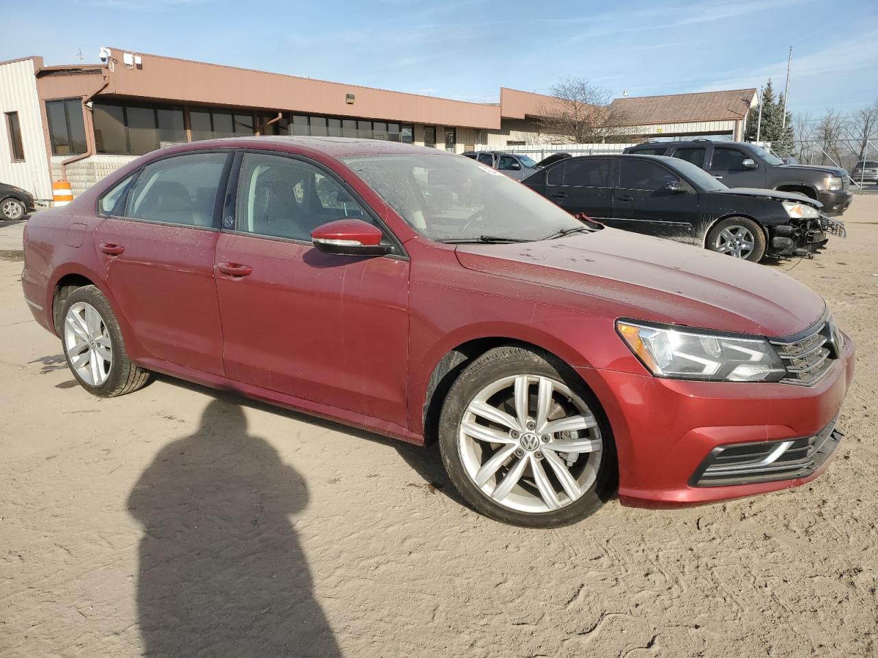 2019 VOLKSWAGEN PASSAT WOL - Фото 4