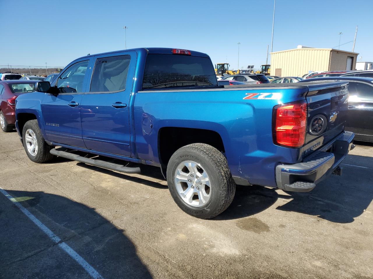 2018 CHEVROLET SILVERADO - Фото 2