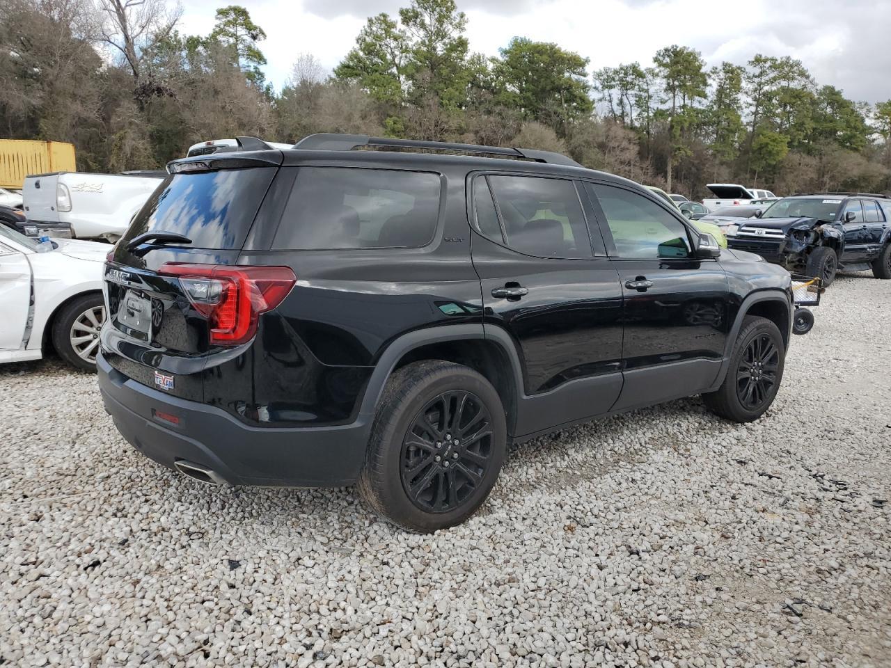2023 GMC ACADIA SLT - Image 3