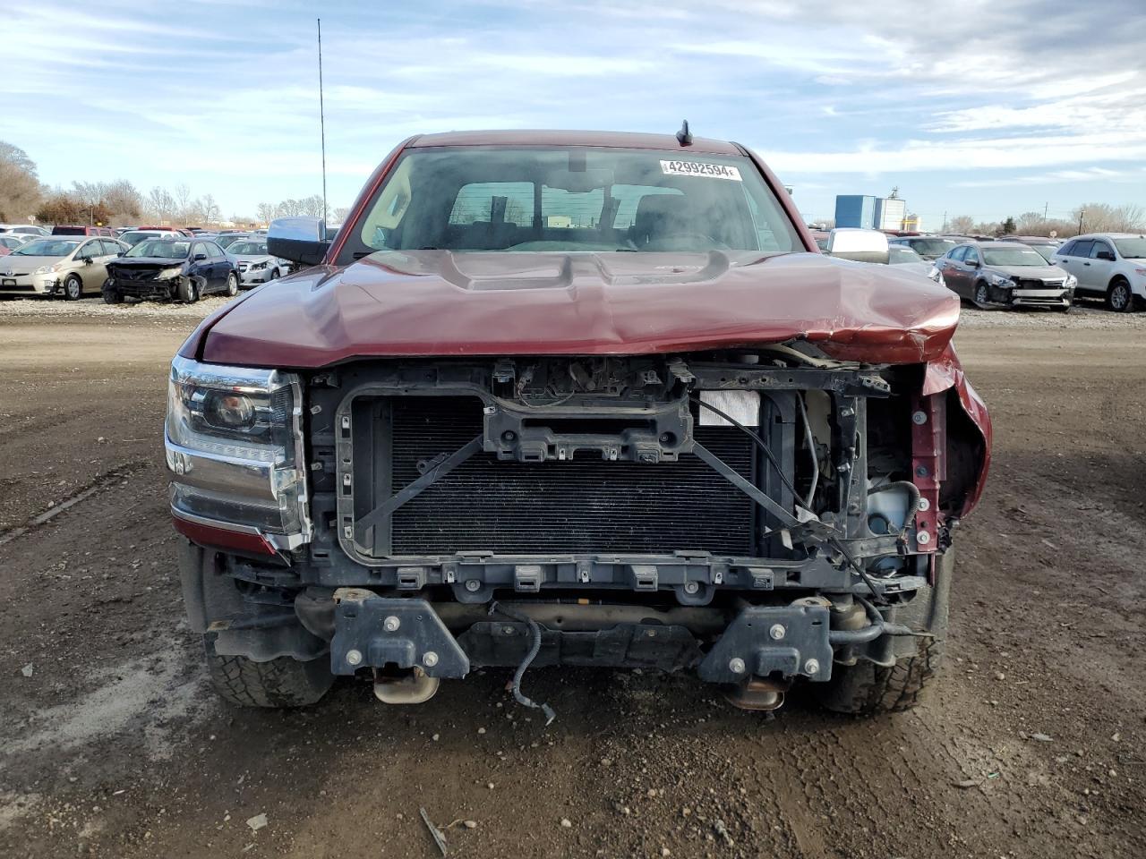 2017 CHEVROLET SILVERADO - Image 5