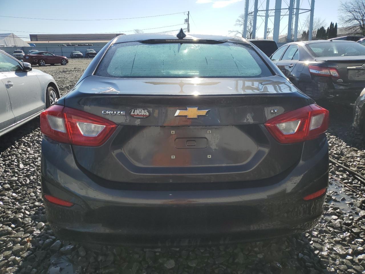2017 CHEVROLET CRUZE LT - Image 6