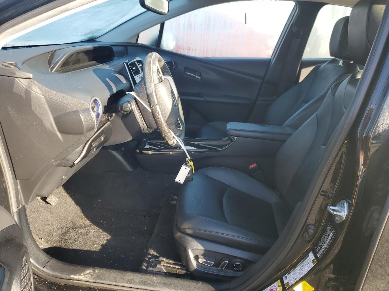 2016 TOYOTA PRIUS - Image 7