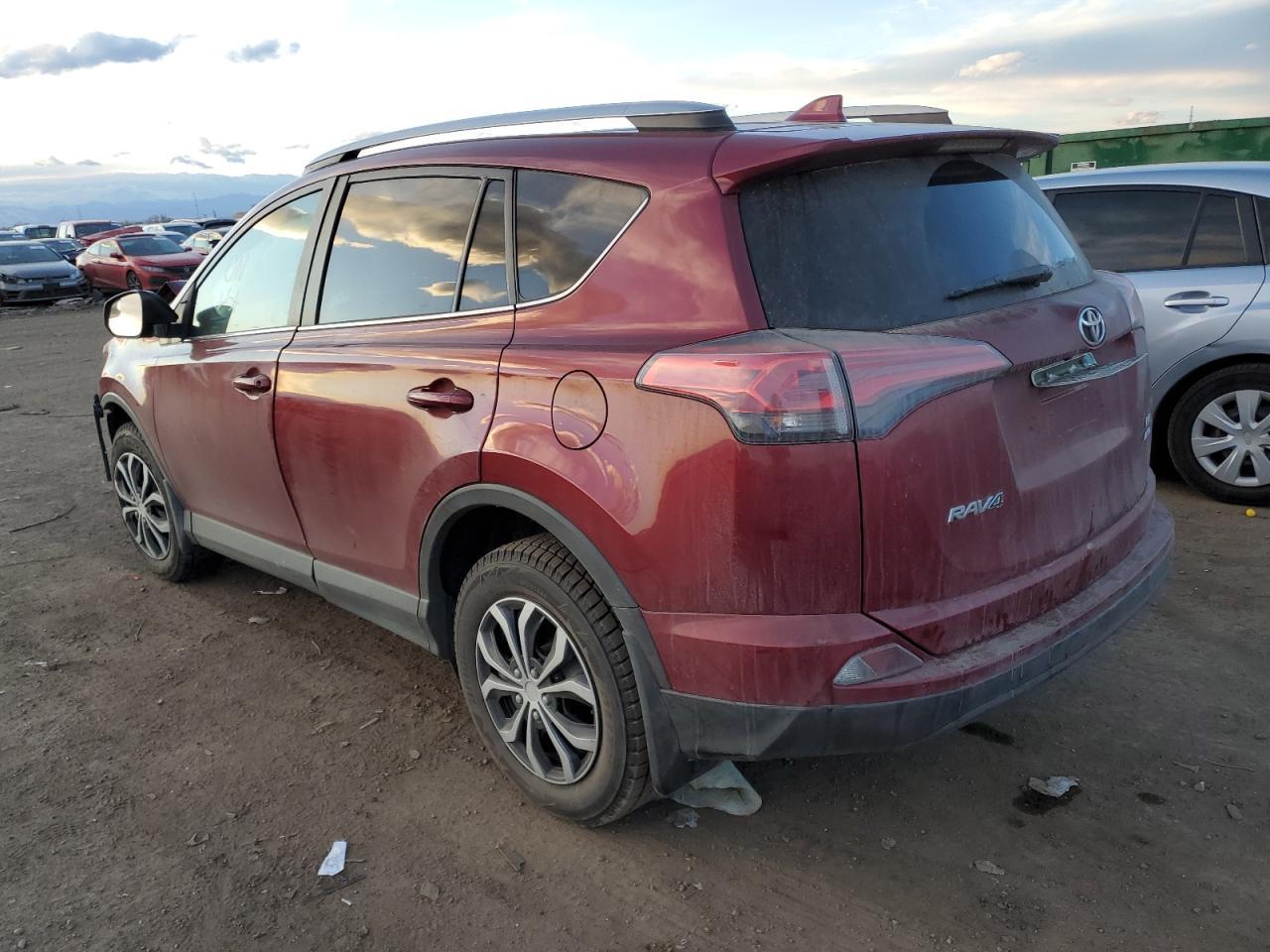 2018 TOYOTA RAV4 LE - Image 2