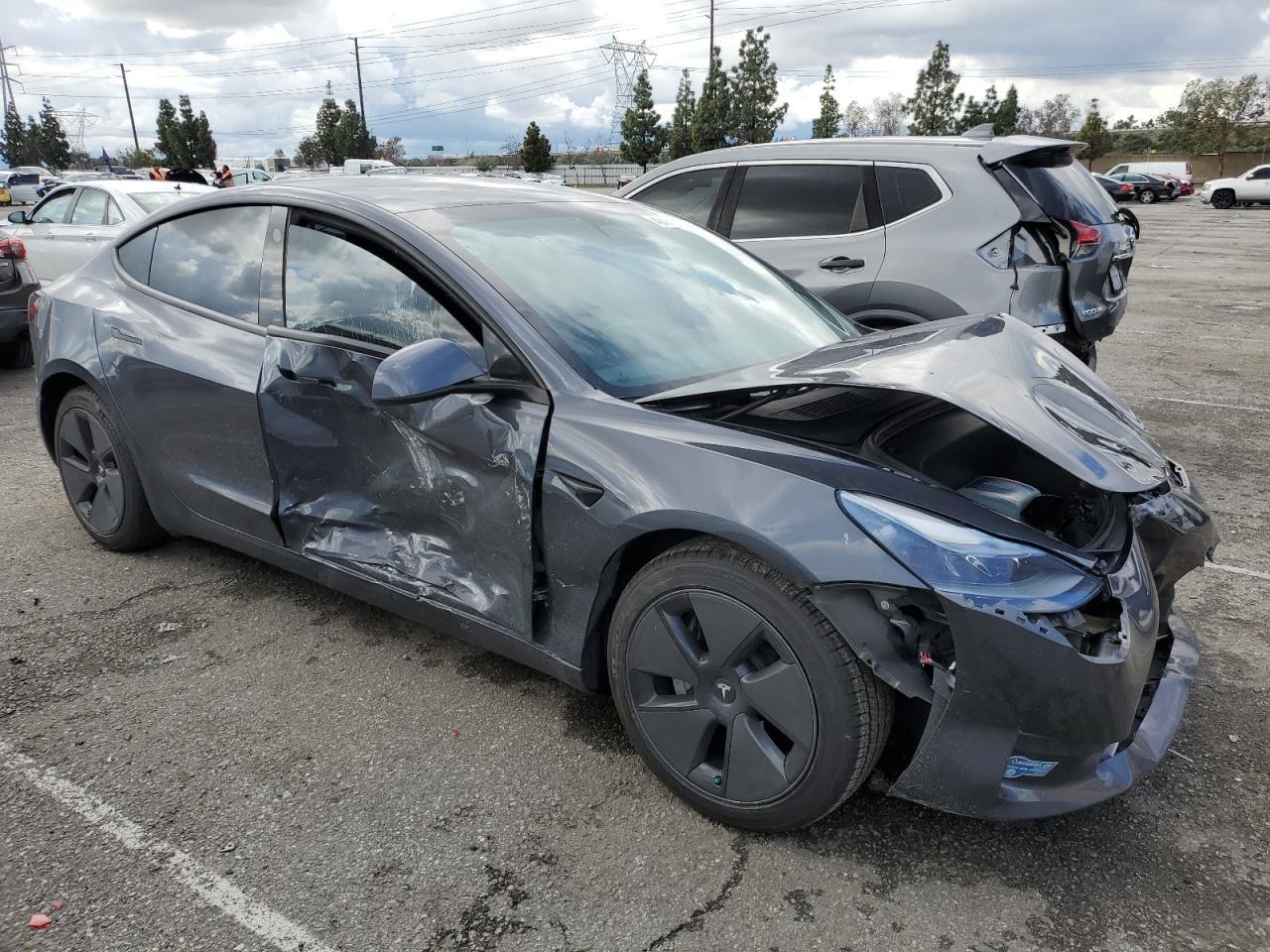 2021 TESLA MODEL 3 - Фото 4