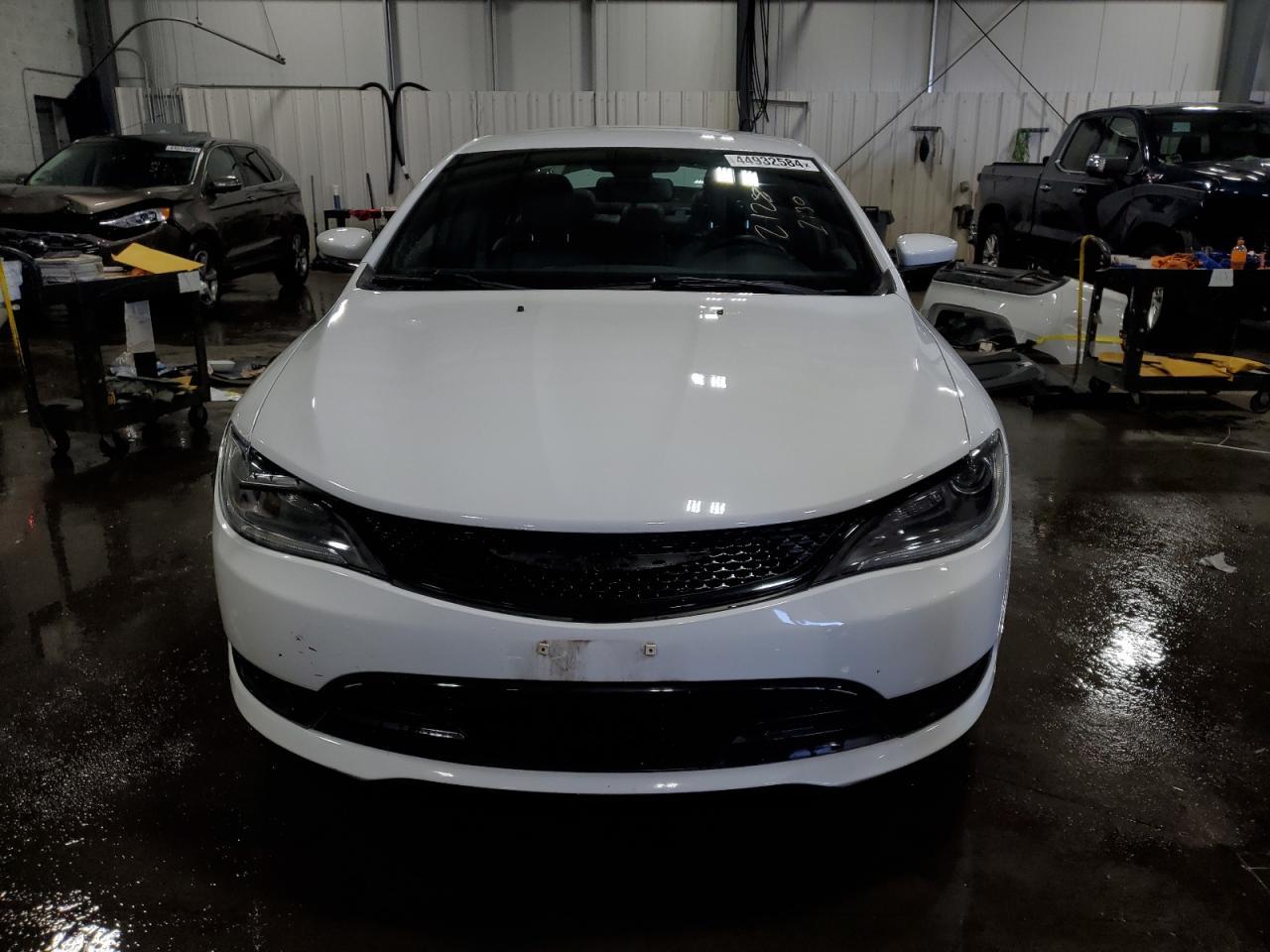 2015 CHRYSLER 200 S - Фото 5