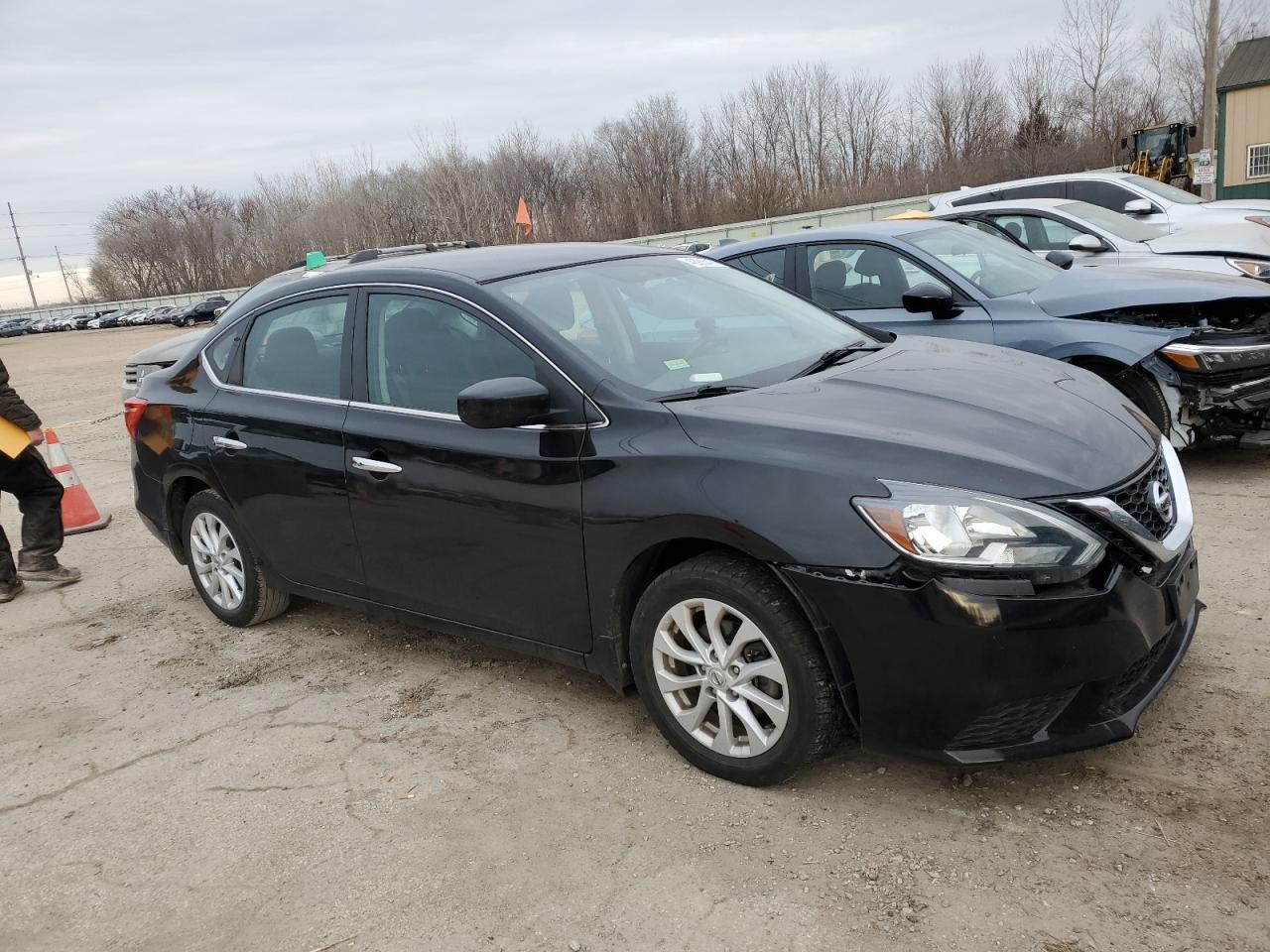 2018 NISSAN SENTRA S - Фото 4