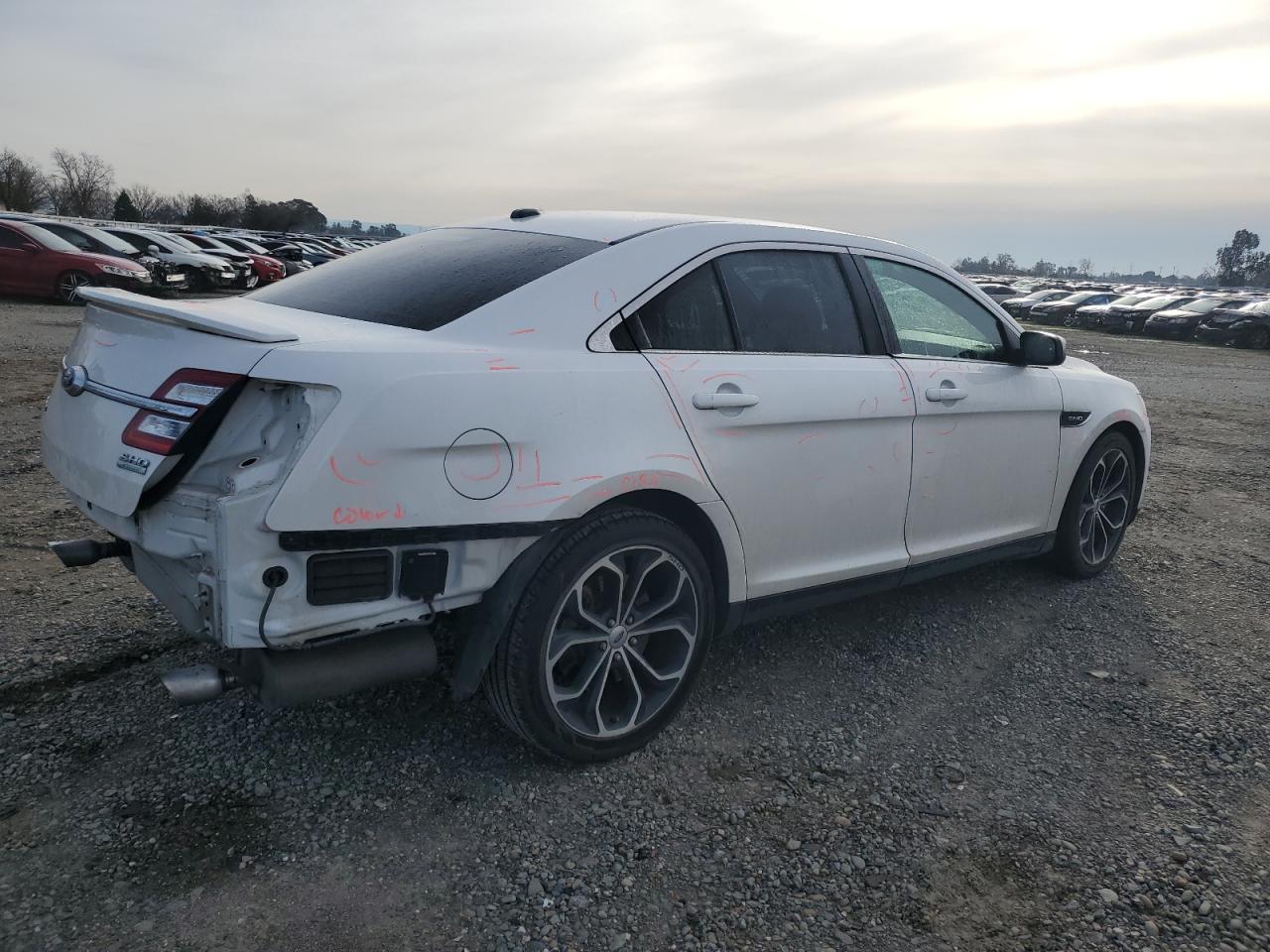 2014 FORD TAURUS SEL - Image 3