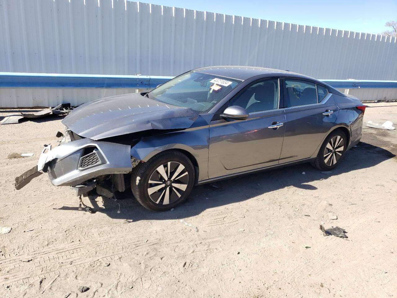 2022 NISSAN ALTIMA SV