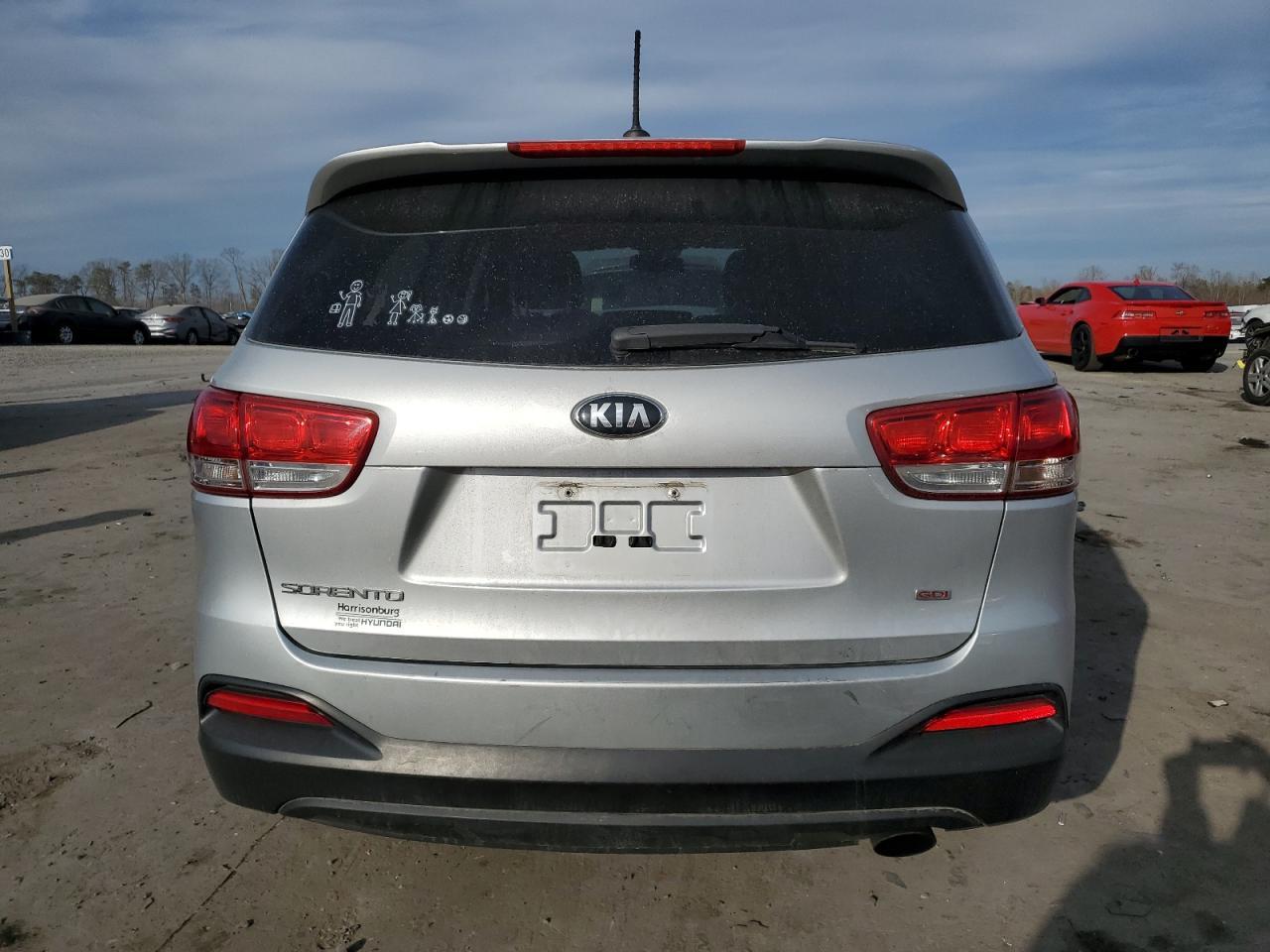 2017 KIA SORENTO LX - Фото 6