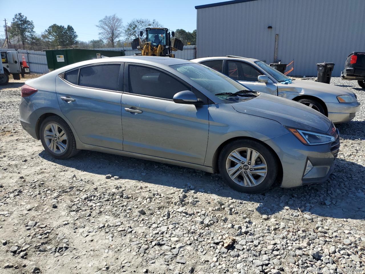 2019 HYUNDAI ELANTRA SE - Фото 4