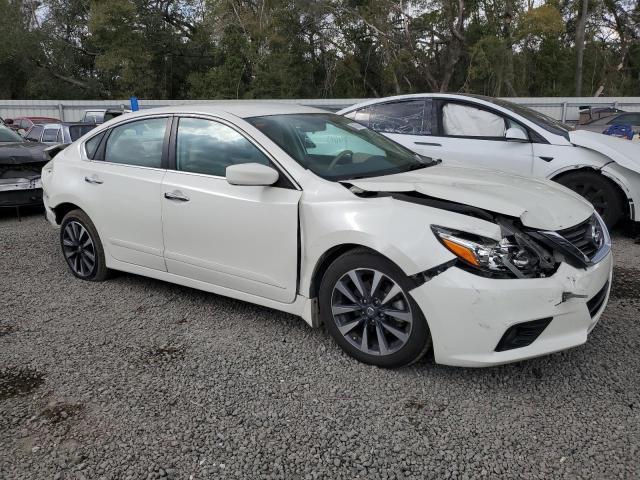 2017 Nissan Altima 2.5 - Фото 4