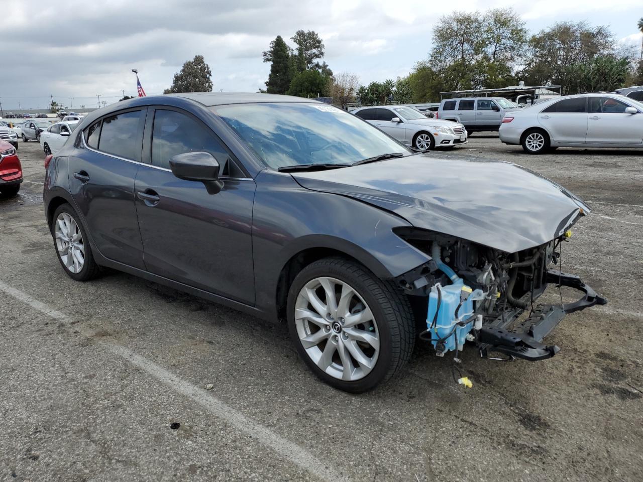2016 MAZDA 3 GRAND TO - Image 4