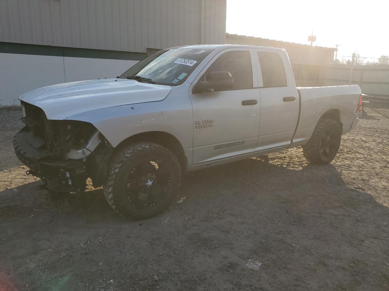 2018 RAM 1500 ST