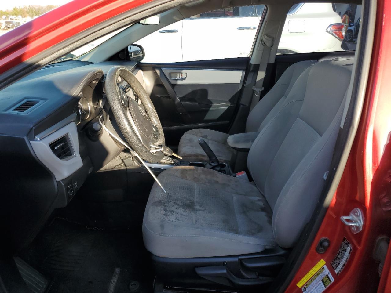 2015 TOYOTA COROLLA L - Фото 7