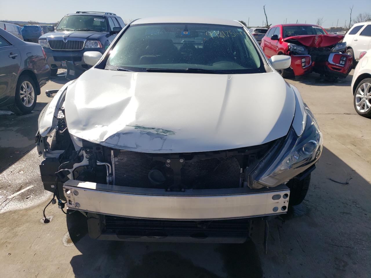 2017 NISSAN ALTIMA 2.5 - Фото 5