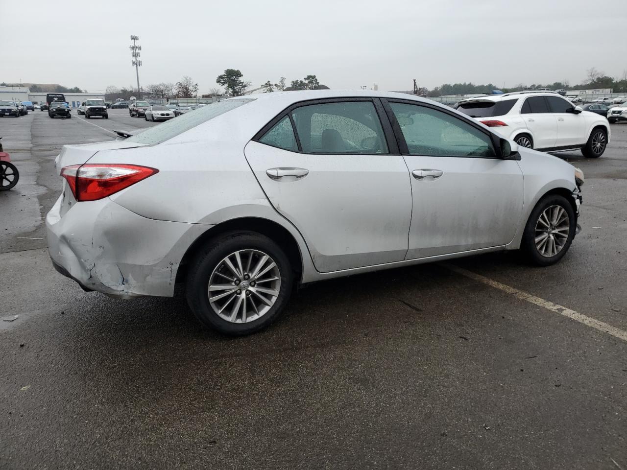 2014 TOYOTA COROLLA L - Image 3