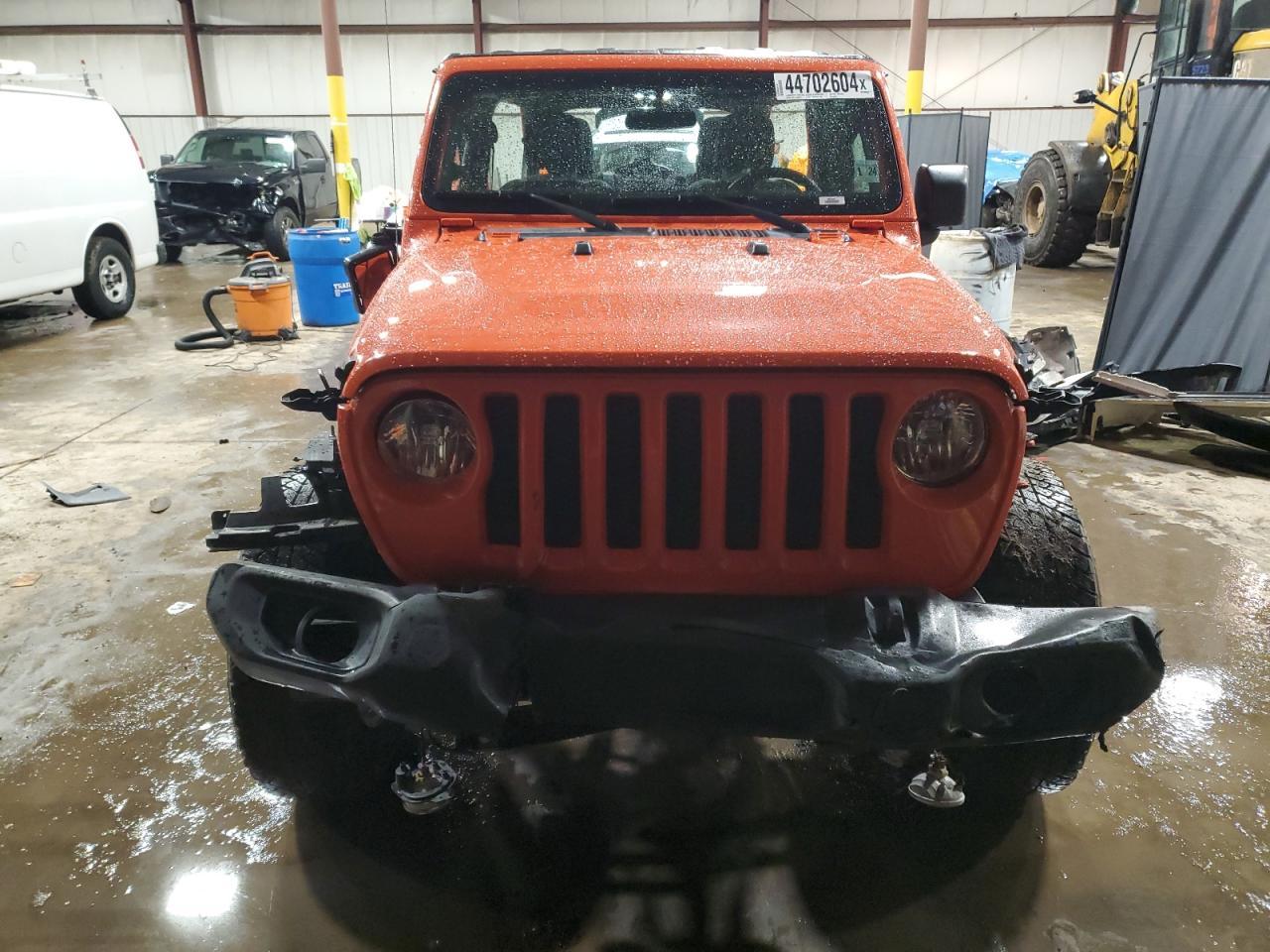 2019 JEEP WRANGLER U - Фото 5