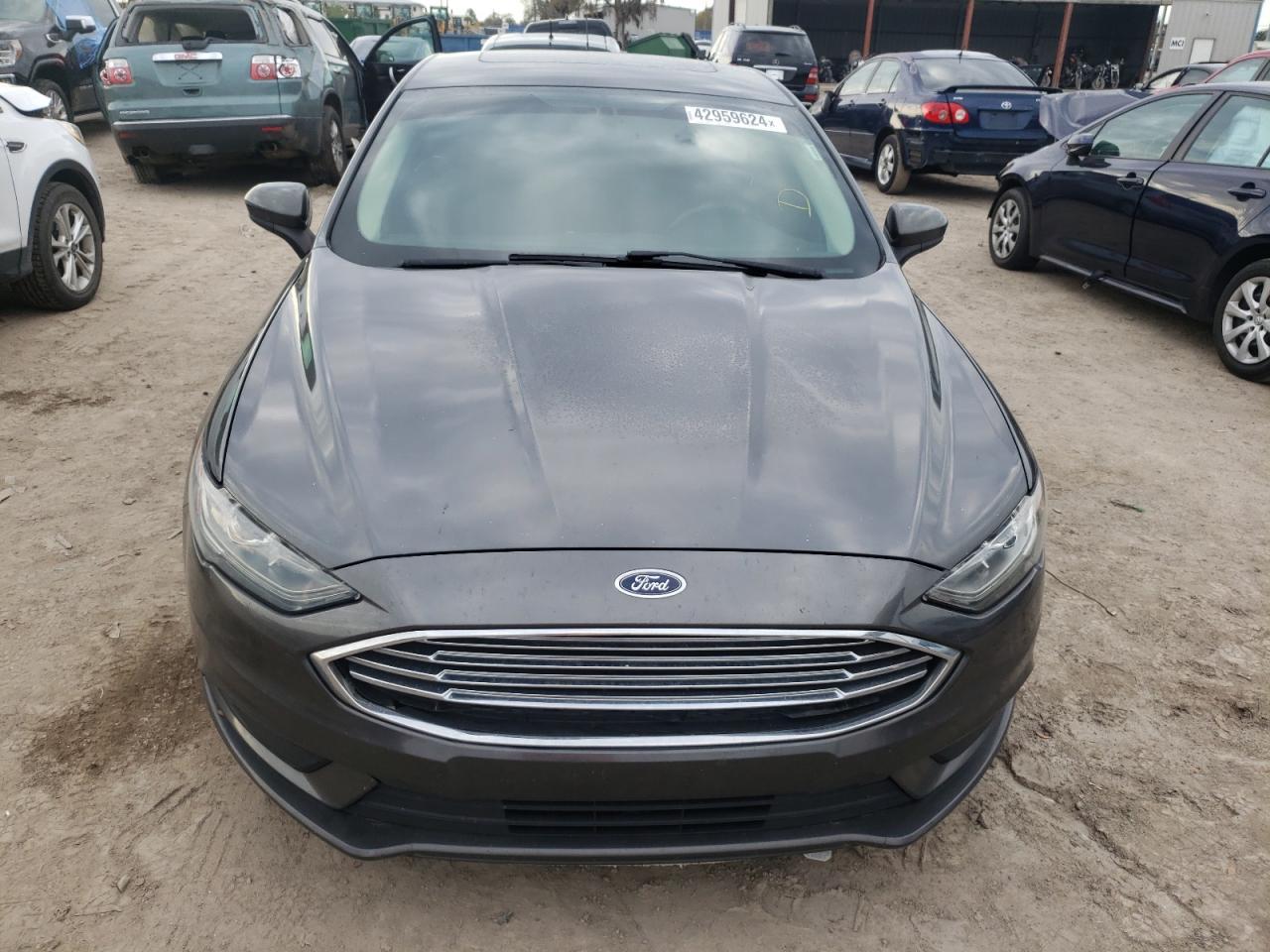 2017 FORD FUSION SE - Image 5