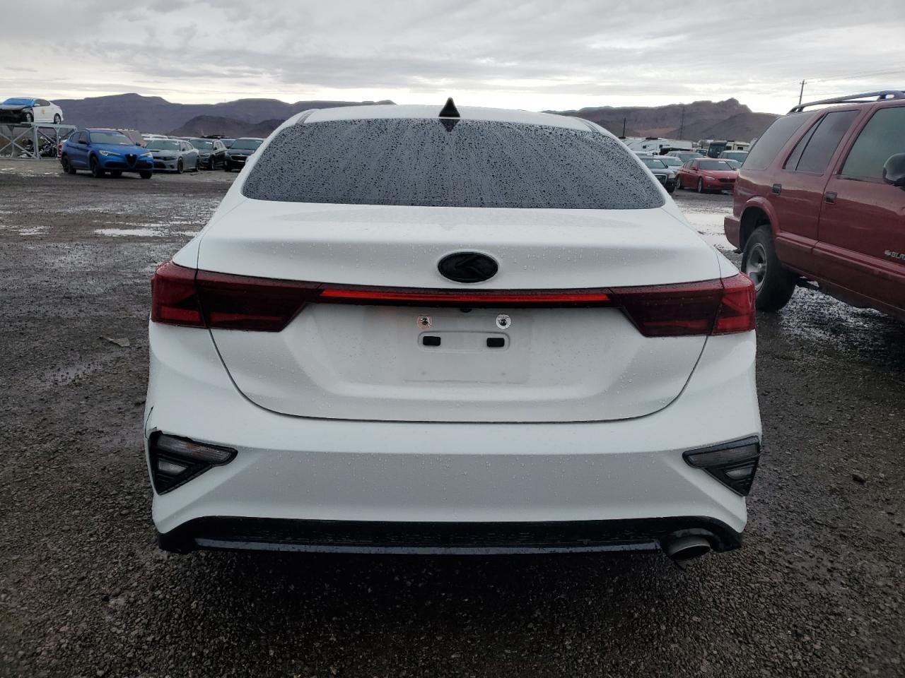 2020 KIA FORTE FE - Image 6