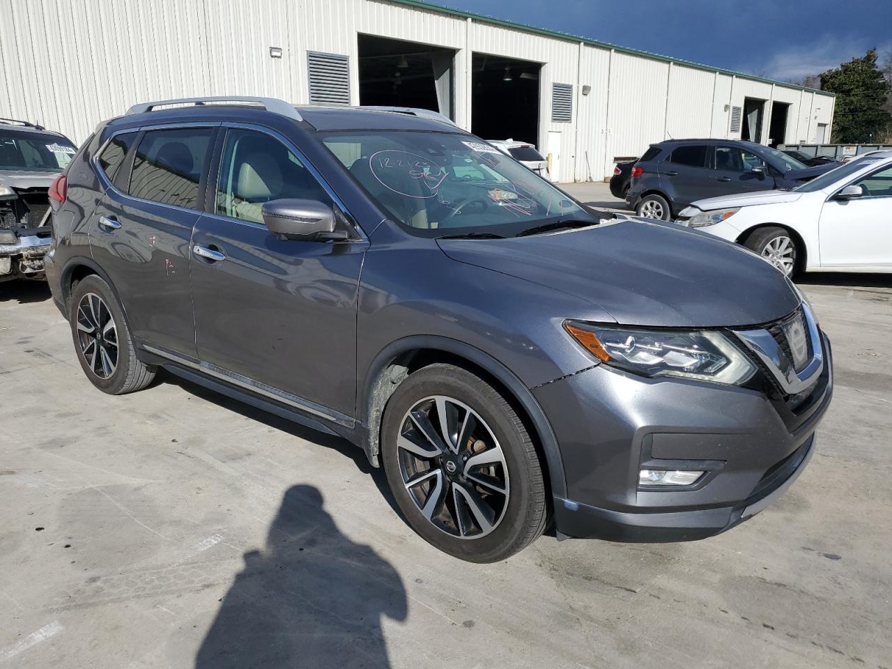 2017 NISSAN ROGUE S - Фото 4