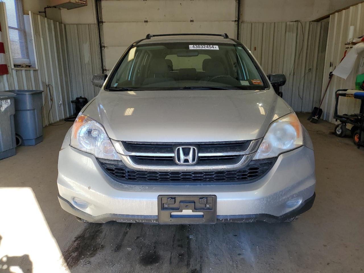 2011 HONDA CR-V LX - Image 5
