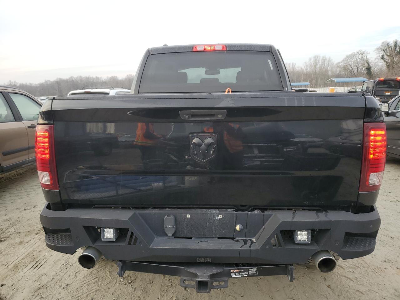 2015 RAM 1500 ST - Image 6