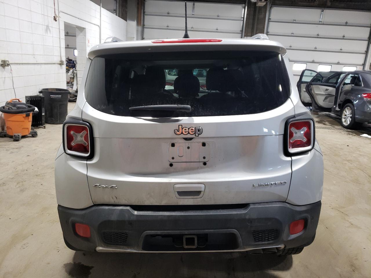 2018 JEEP RENEGADE L - Фото 6