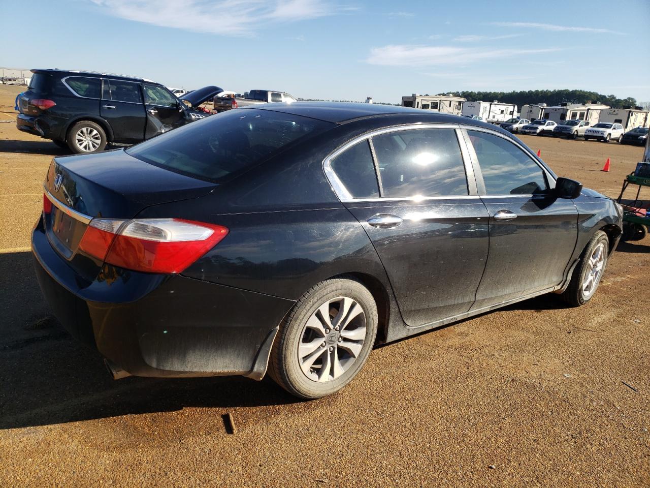 2014 HONDA ACCORD LX - Фото 3
