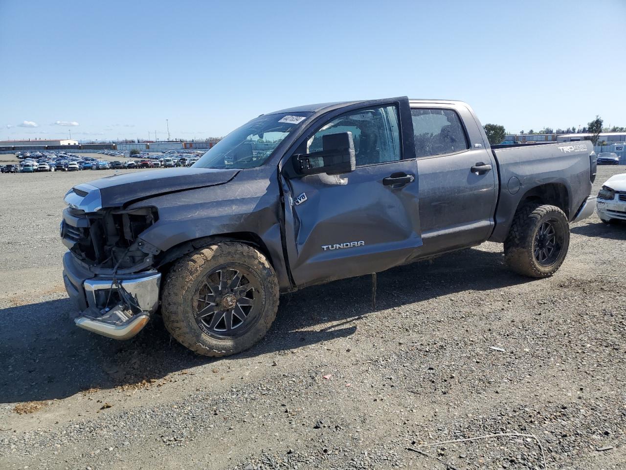 2014 TOYOTA TUNDRA CRE