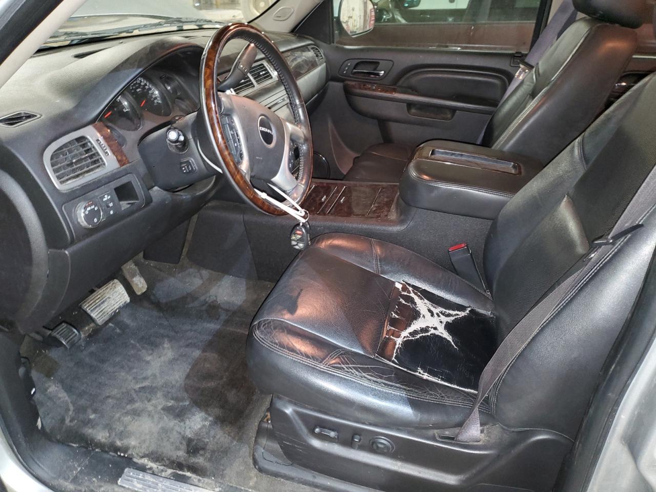 2012 GMC YUKON DENA - Image 7