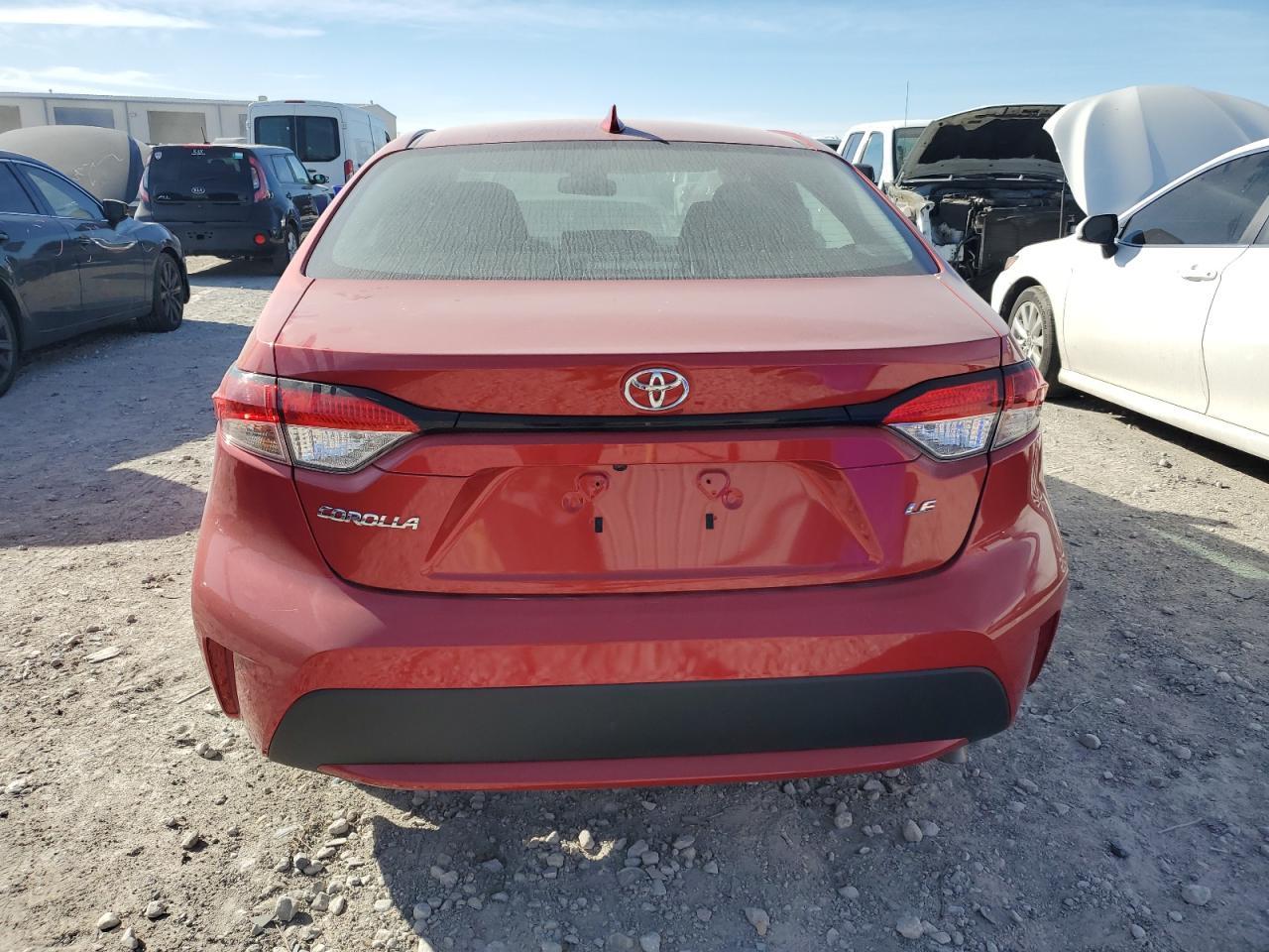 2020 TOYOTA COROLLA LE - Image 6