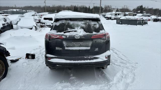 2018 Toyota Rav4 Le - Image 6